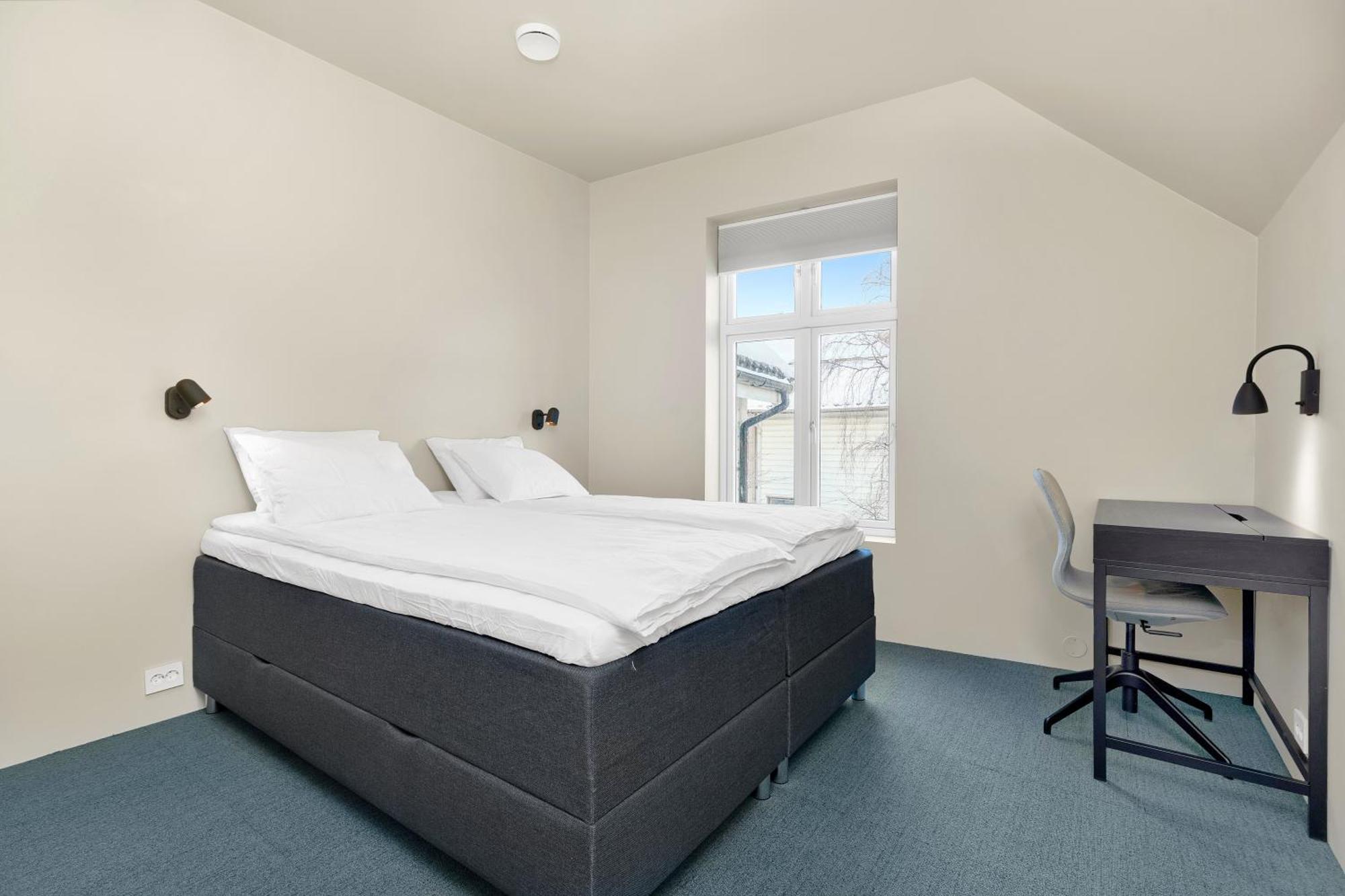 Central Guest House - Bedroom With En Suite Bathroom Stavanger Exterior photo