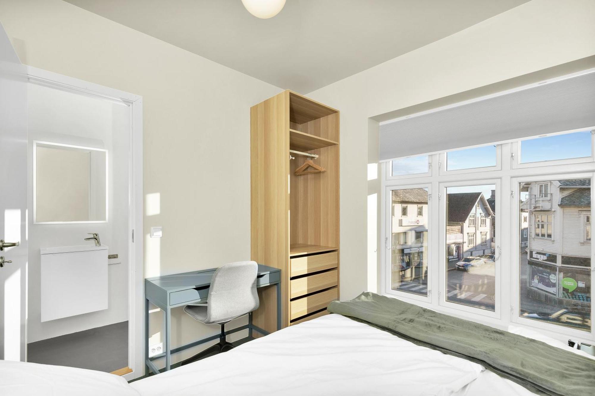 Central Guest House - Bedroom With En Suite Bathroom Stavanger Exterior photo