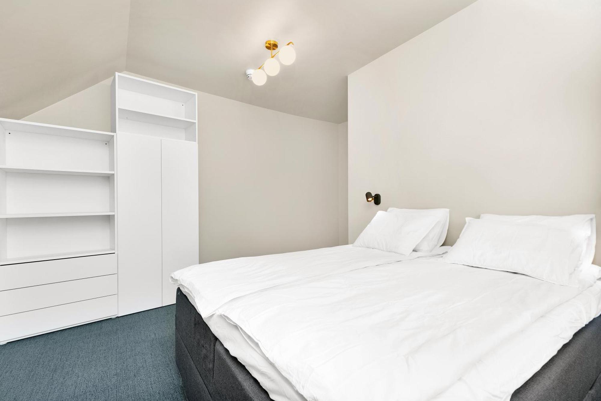 Central Guest House - Bedroom With En Suite Bathroom Stavanger Room photo
