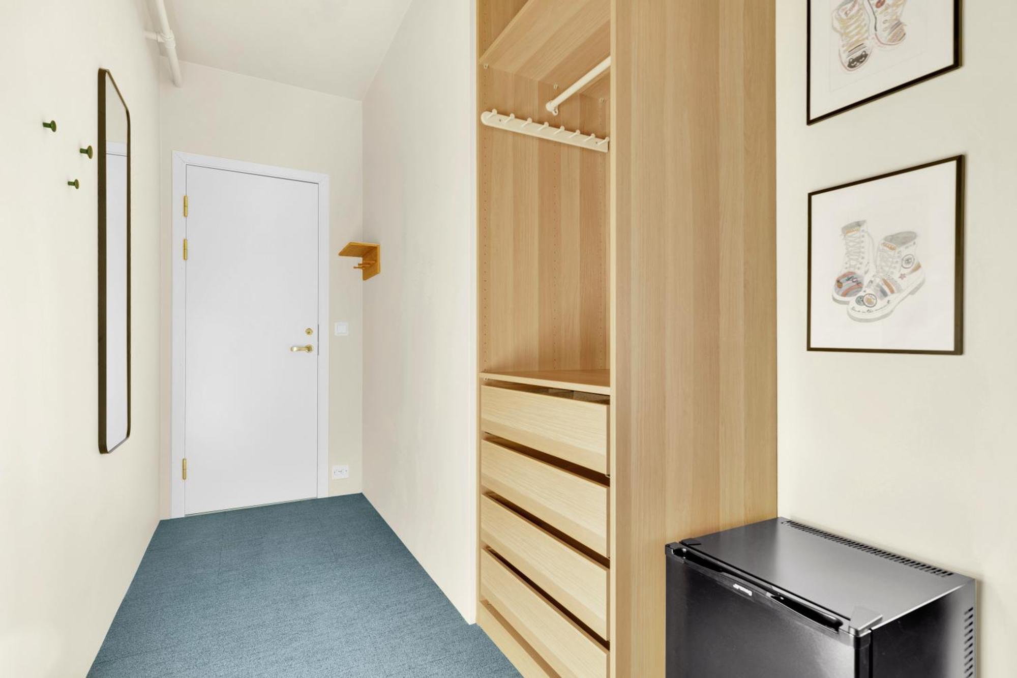 Central Guest House - Bedroom With En Suite Bathroom Stavanger Room photo