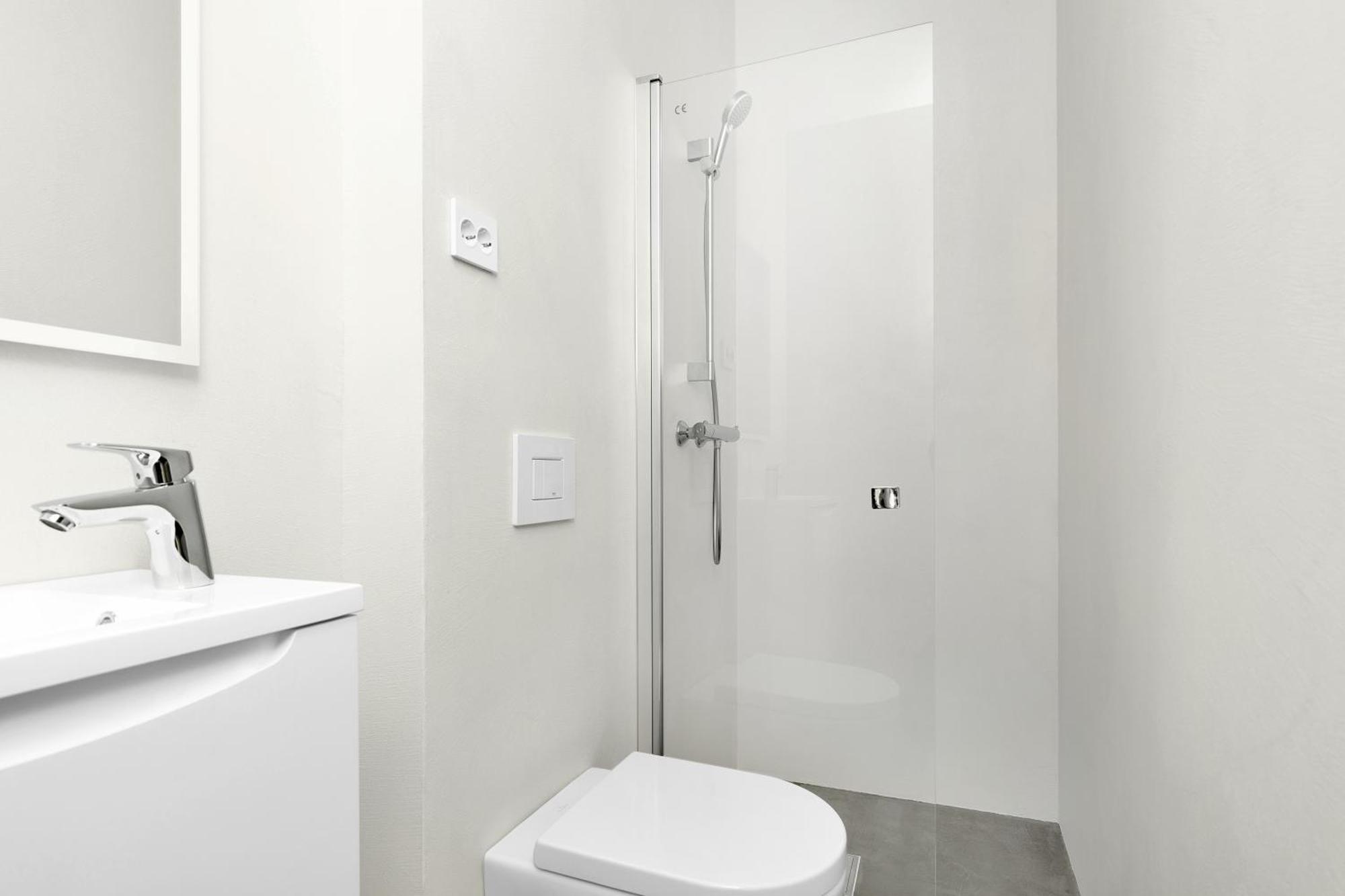 Central Guest House - Bedroom With En Suite Bathroom Stavanger Room photo