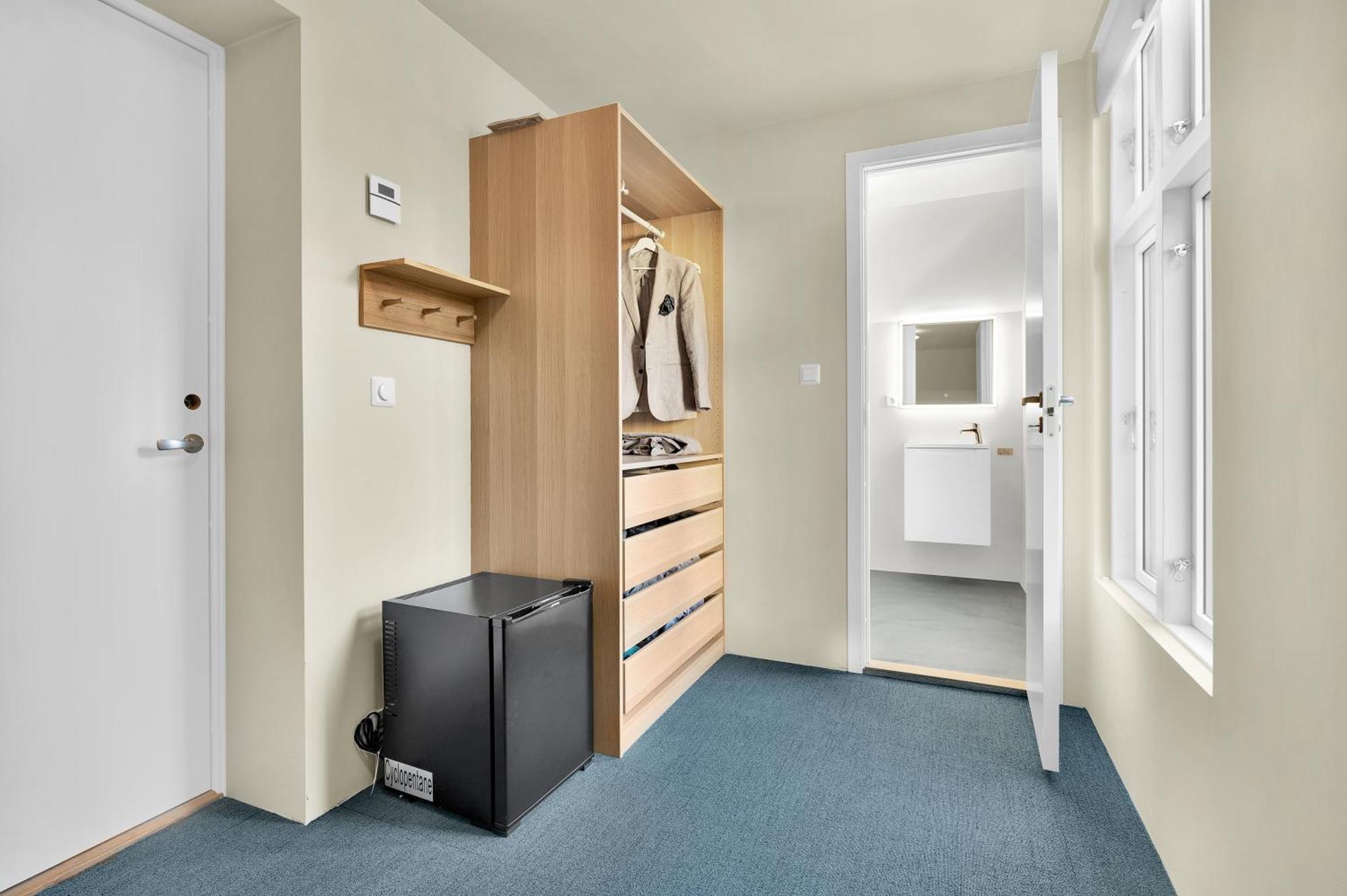 Central Guest House - Bedroom With En Suite Bathroom Stavanger Room photo